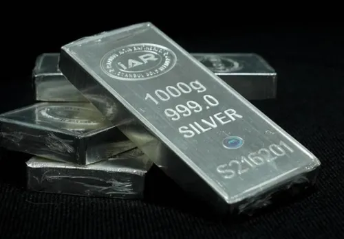 نوسان شدید بازار جهانی نقره