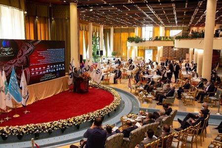 نشان عالی مدیر سال باز هم به ایران كیش رسید